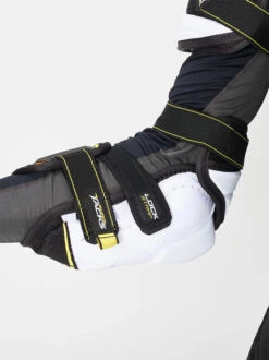 Coudières CCM Super Tacks AS1 Senior 21 Coudières CCM Super Tacks AS1 Senior -Hockey Soldes Boutique pdtimg 4472752b