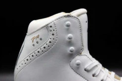 Bottines Risport RF3 Pro Blanc 14 Bottines Risport RF3 Pro Blanc -Hockey Soldes Boutique pdtimg 4970743b