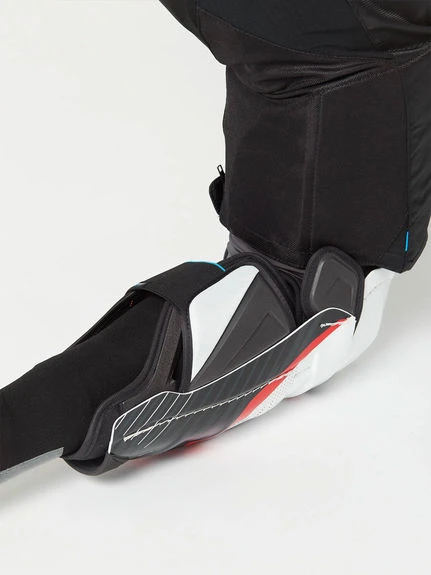 Jambières CCM JetSpeed FT6 Pro Junior 8 Jambières CCM JetSpeed FT6 Pro Junior – Image 6